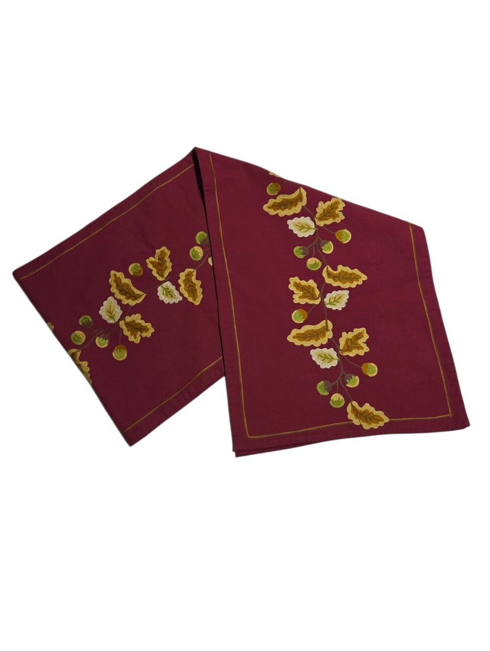 Williams Sonoma Oak Leaf Acorn Embroidered Maroon Tanle Runner 16" x 90"